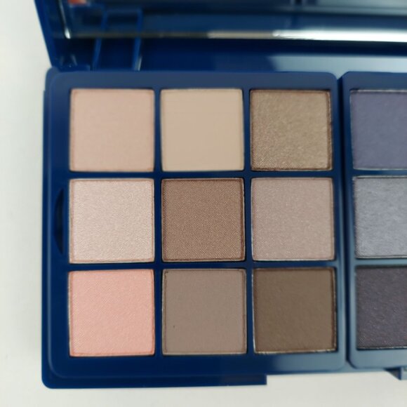 Avon FMG Glimmer Glow Up Glim Up Mega Palette 30 Ombre Eye Shadow 4 Blush - Picture 5 of 8